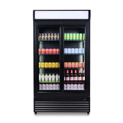 Armoire à boissons totalement noire avec 2 portes coulissantes et bandeau lumineux - 780 litres