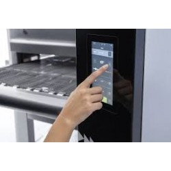 Four à pizza tunnel électrique professionnel PRISMAFOOD – 24.4 kW – Jusqu'à 206 pizzas/heure – Convoyeur automatique