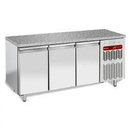 Table réfrigérée négative 3 portes sur pieds - 600 x 400 - Plan de travail inox - DIAMOND