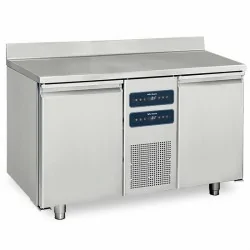 Table réfrigérée double température 2 portes GN 1/1 avec dosseret, -2°+8°C/ -10°-22°C