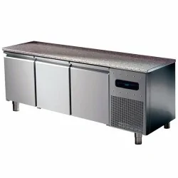 table réfrigérée pâtisserie avec 3 portes 600x400 mm et plan de travail en granite