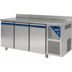 Table réfrigérée positive 0/+10°C - 606 L - 3 portes pleines - Prof. 800 - 600 x 400 - Dalmec