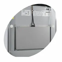 Congélateur vertical GN2/1 - -24 à -18 - °C - 2 portes pleines battantes à fermeture automatique -Électronique - Ventilé