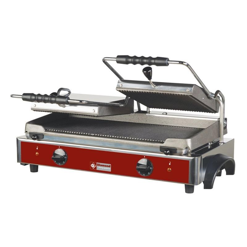 Grill panini électrique avec plaques en fonte rainurées surface utile 550 x 255 mm DIAMOND Grill panini électrique avec plaques en fonte rainurées surface utile 550 x 255 mm DIAMOND