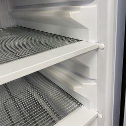 Congélateur Statique 525L avec Porte Vitrée et Finition Blanche