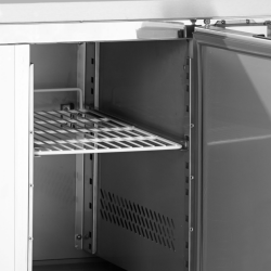 Comptoir Saladette Gastro pour Cuisines Professionnelles: Température +2 à +10°C, Dimensions 900x700x877 mm, Capacité 260/225 L