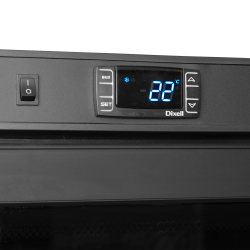 Réfrigérateur Noir GN2/1: Performance de +2 à +10°C, Capacité 605/570 L, Dimensions 777x695x1895 mm