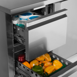 Comptoir Réfrigéré Inox GN1/1 avec Étagères, Température -2 à +8°C, 1360x700x860 mm, Capacité 238/190 L