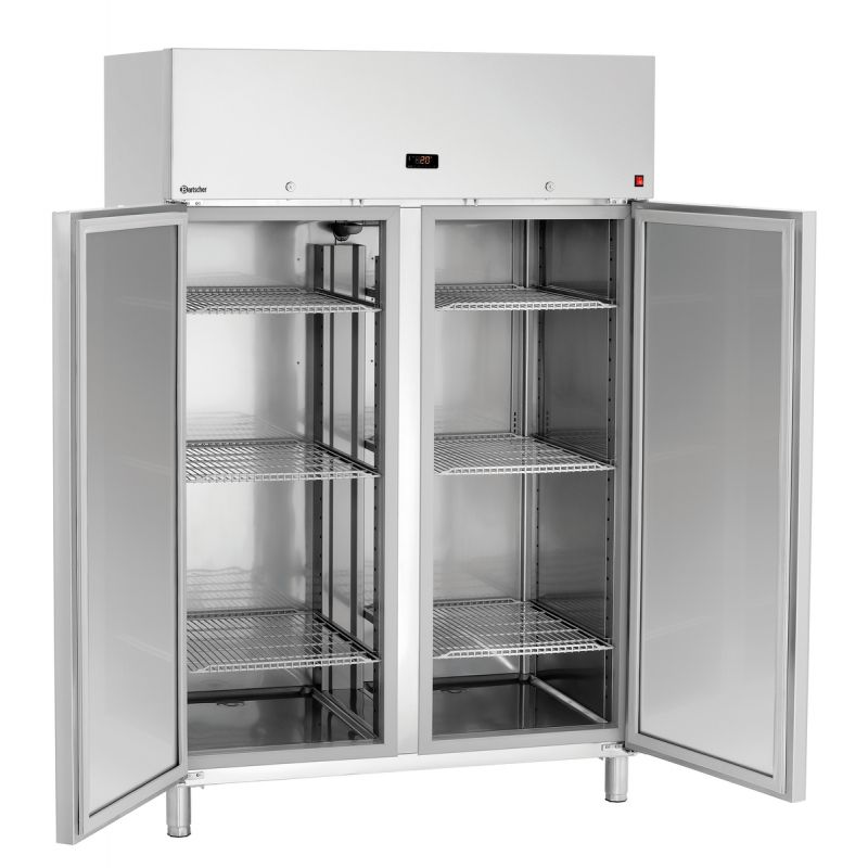 Armoire froide négative, dimensions: 1315x852x2050 mm.
