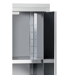 Armoire haute en acier inoxydable, dimensions 800x600x2000 mm.