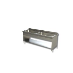 3 bacs de plonge sur placard de rangement ouvert Dim : 200 x 70 x 85 cm